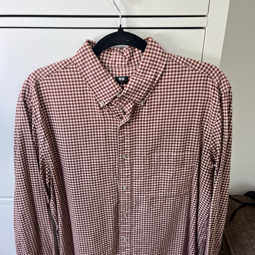 Men's Size L UNIQLO Checkered Shirt - Maroon & Cream